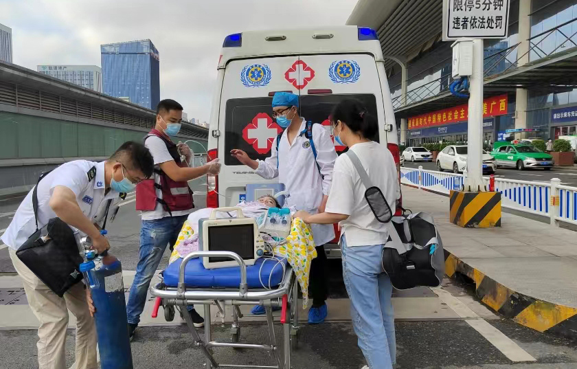 宜章县救护车出租公司